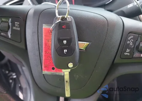 2020 Chevrolet Trax Fwd Ls z USA, uszkodzony, nr VIN KL7CJKSBXLB090848